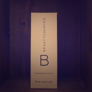 Beauty counter nourishing day cream